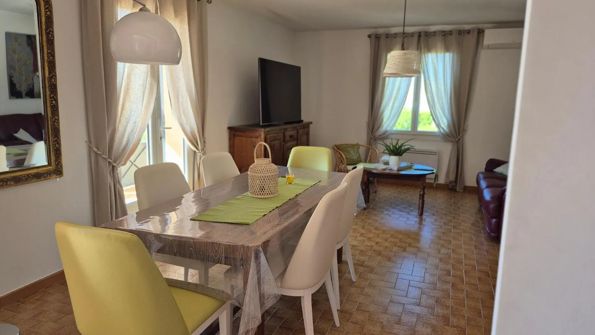 Holiday home La Dindoulette A Partir De 3 Jours Et Plus Sans Piscine Pour 6 Personnes Personnes Villeneuve